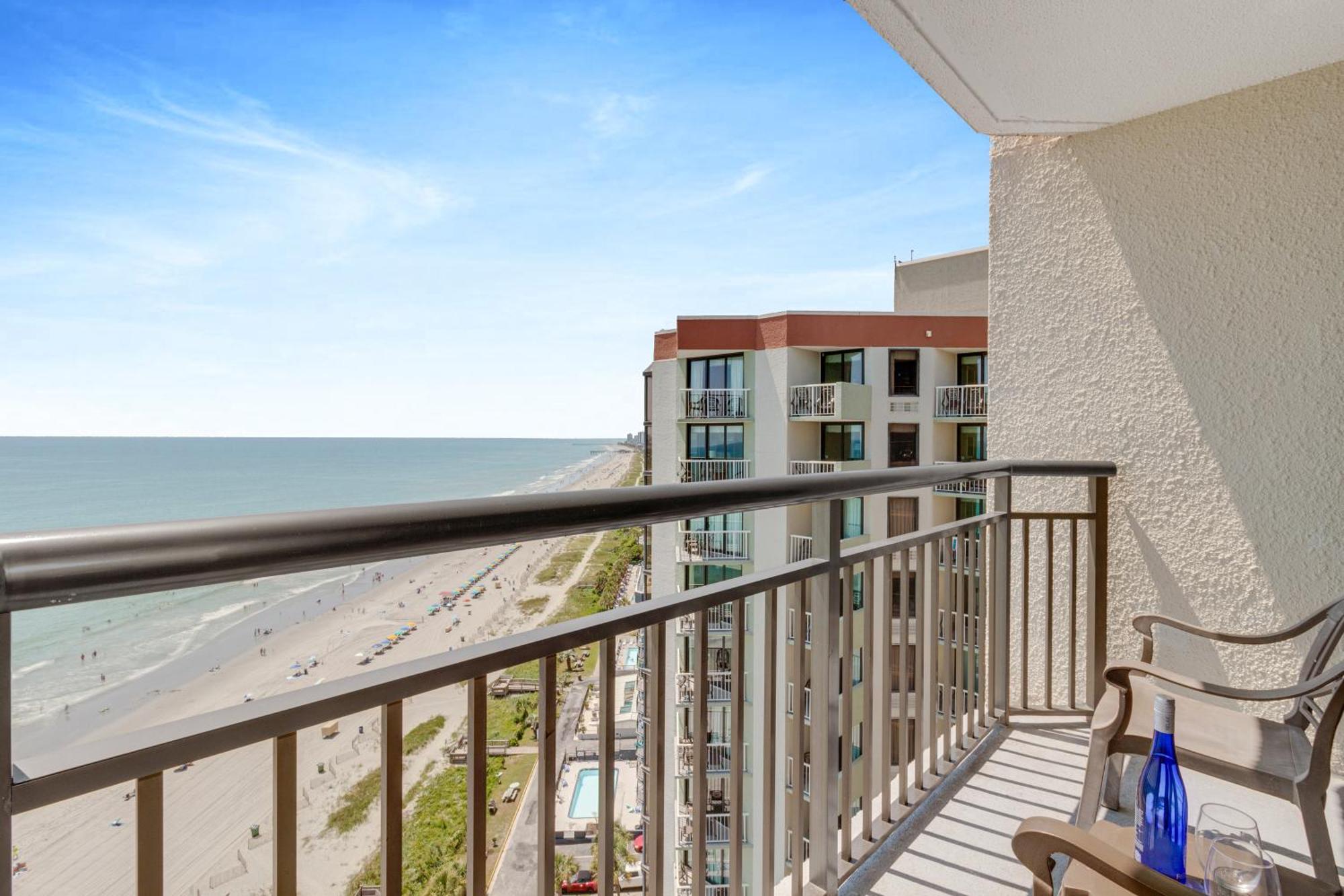 Oceanview Studio Escape With Beach Steps Away! 1828 شاطئ ميرتل المظهر الخارجي الصورة